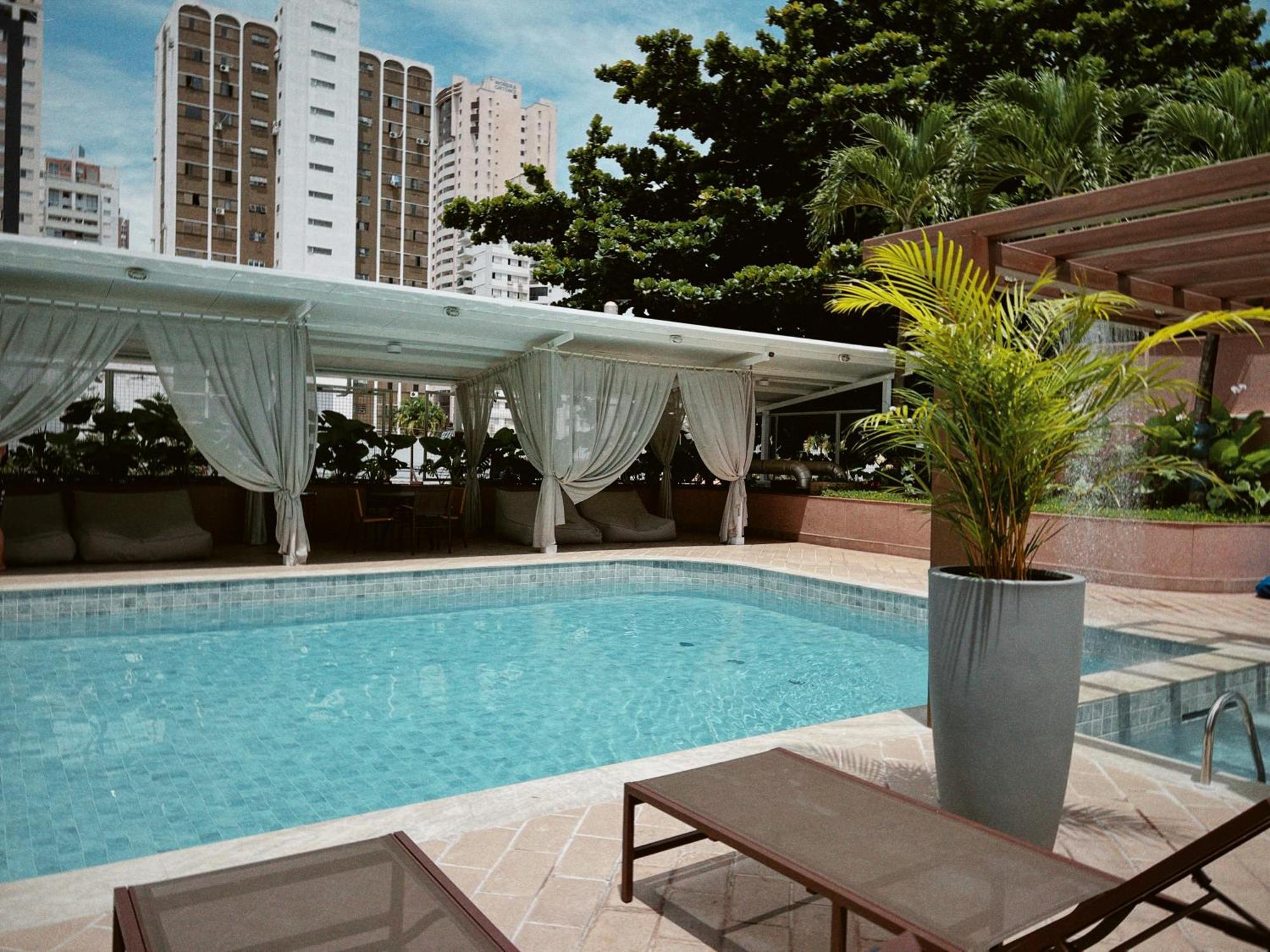 Castro'S Park Hotel Goiania Exterior photo